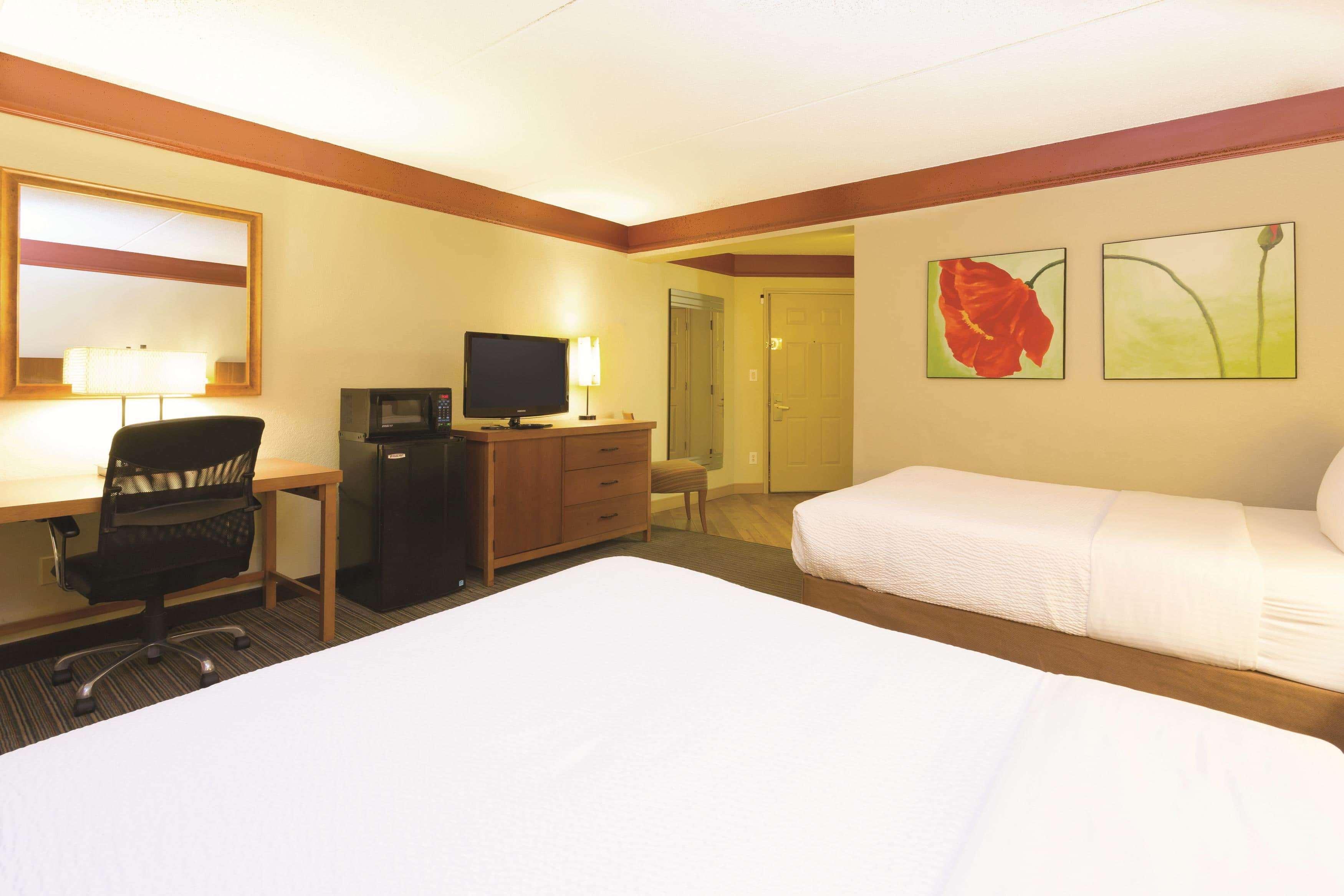 La Quinta By Wyndham Raleigh Crabtree Hotel Buitenkant foto