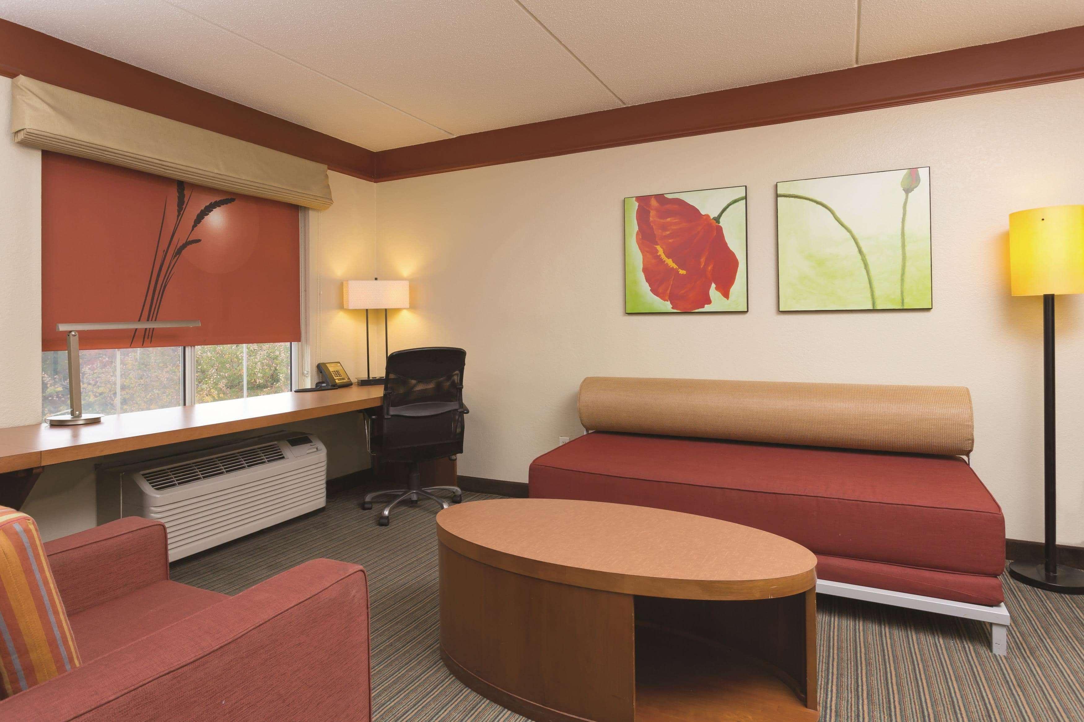 La Quinta By Wyndham Raleigh Crabtree Hotel Buitenkant foto