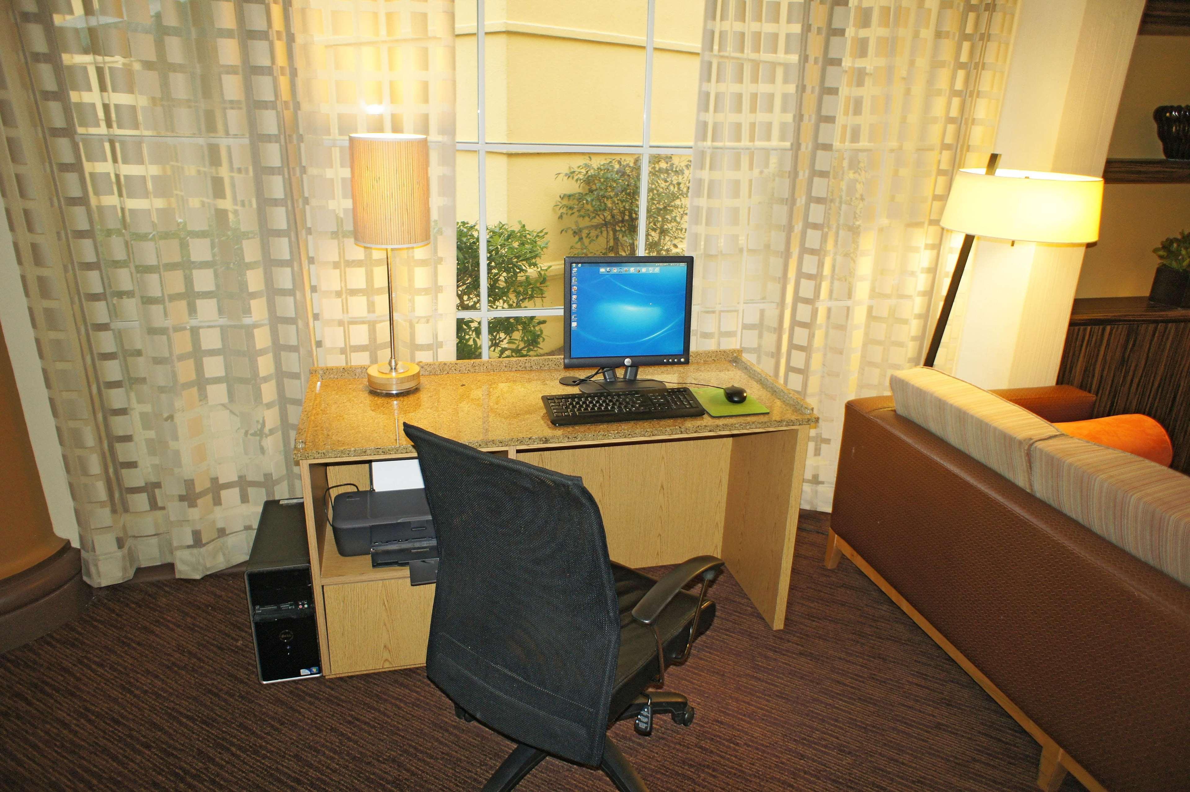La Quinta By Wyndham Raleigh Crabtree Hotel Buitenkant foto