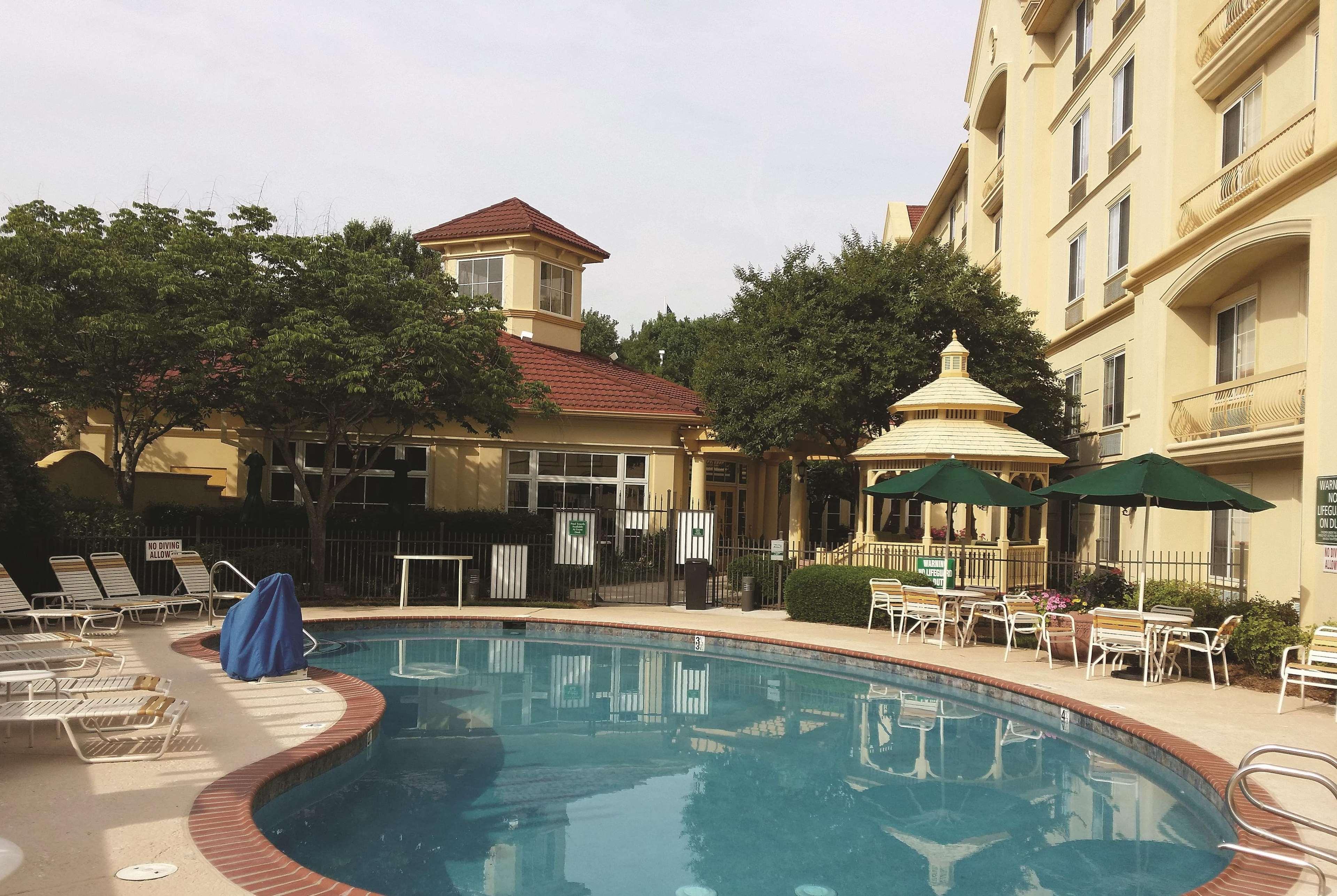 La Quinta By Wyndham Raleigh Crabtree Hotel Buitenkant foto