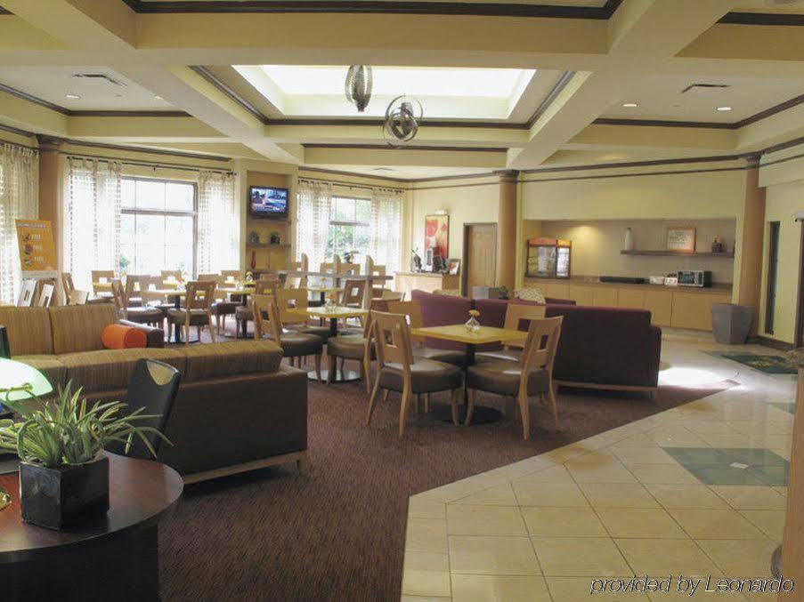 La Quinta By Wyndham Raleigh Crabtree Hotel Buitenkant foto